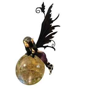 Zemeno Butterfly Fairy Figurine on a Bubble Glass Ball